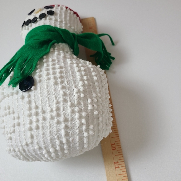 Snowman  Set of Three White Chenille Fabric Hats Scarf Christmas Winter Holiday - Picture 9 of 10